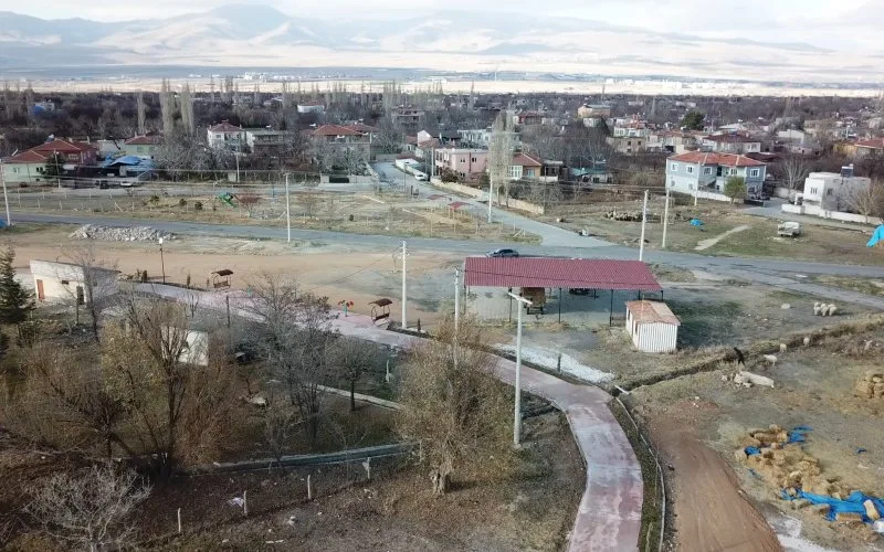 Sazlıca Park, Bahçe ve Yürüyüş Yolu